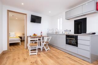 Weeping Willow - Three Tuns Apartments, Pettistree, Wickham Market - by Aldeburgh Coastal Cottages - 4