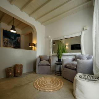 Cova Mykonos Suites - Elia Beach - 8