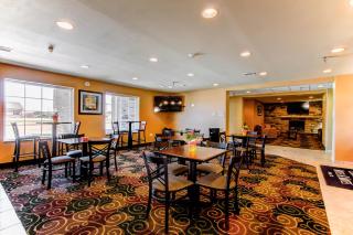 Cobblestone Inn & Suites - Eads - 2