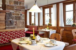 Landhaus Sonnenbichl Mittenwald - Mittenwald - 5