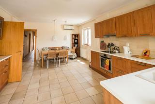 Family getaway, spacious and luxurious, sea view, terrace, next to Voula beach, 20min from center - Atene - 4