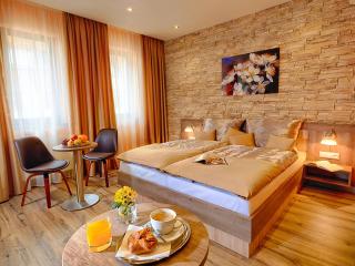 Hotel Viktor - Bratislava - 3