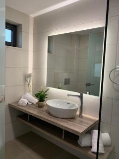 ABATON Luxury Resort - Tsilivi - 4