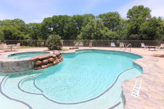 Rose' River Retreat - New Braunfels - 8