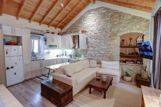 Luminous 2BD stone Apt in the alleys of Corfu town - Città di Corfù - 2