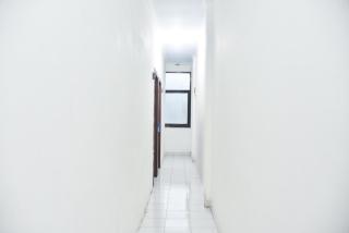 RedDoorz @ Pettarani Square - Makassar - 4