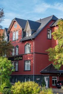 Haus Hotel & Pension Villa Laluna - Blankenburg - 6