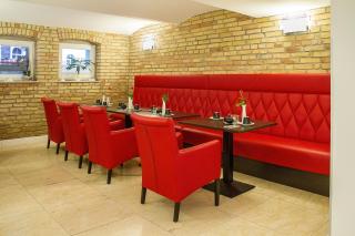 Haus Hotel & Pension Villa Laluna - Blankenburg - 5