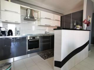 Veduta Luxury Apartments - 3