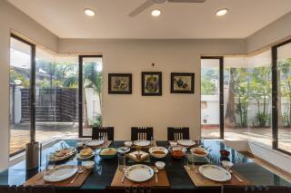 SaffronStays Vedanta - 5BR luxury villa with plunge pool, game zone, lawn & Tungarli Lake nearby - Lonavala - 2