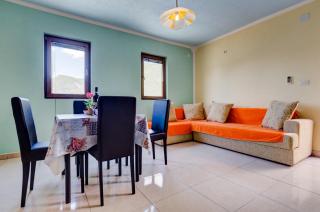 Romeo And Juliet Apartments - Tivat - 2