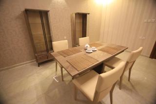 Four Seasons Estate - 2