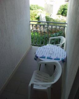 Apartments by the sea Sucuraj, Hvar - 566 - 2