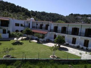 Vontzos Hotel - Achladies - 4