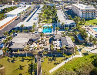 The Beachcomber St. Pete Beach Resort & Hotel - 1