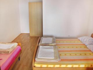 Apartments by the sea Podaca, Makarska - 2612 - 2