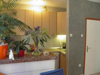 Apartments with parking space Mirca, Brac - 2838 - Mirce - 1