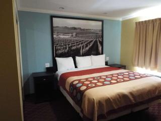 INN at King City - King City - 6