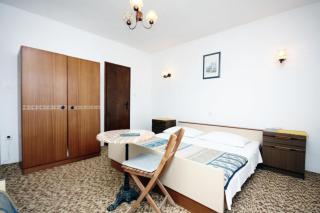 Apartments and rooms with parking space Barbat, Rab - 5070 - 2