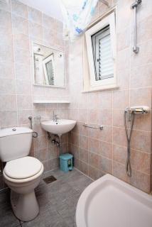 Seaside apartments with a swimming pool Okrug Donji, Ciovo - 5244 - 3
