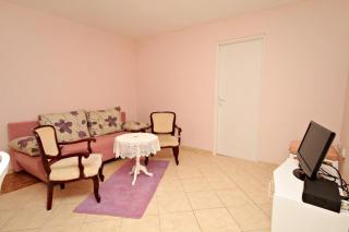 Apartments with parking space Biograd na Moru, Biograd - 5282 - 2
