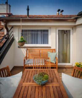 City Nest Apartments by Adrez - Prag - 7