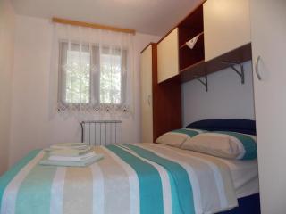 Apartments with a parking space Malinska (Krk) - 5353 - 1