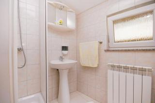 Apartments by the sea Selce, Crikvenica - 5367 - Selce - 7