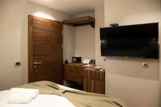 Boulevard Exclusive - 1