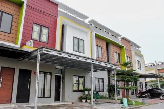 RedDoorz @ Galuh Mas - Karawang - 0