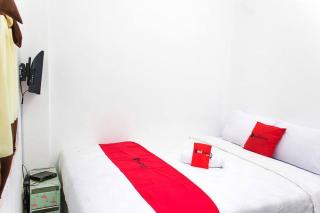 RedDoorz @ Galuh Mas - Karawang - 4