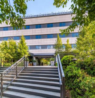 Aravaca Village Hotel - Madrid - 8