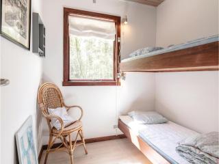 3 Bedroom Beautiful Home In Nexø - Neksø - 9