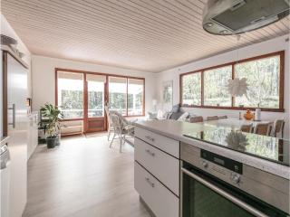 3 Bedroom Beautiful Home In Nexø - Neksø - 3