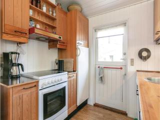 Three-Bedroom Holiday Home In Aakirkeby - Vester Sømarken - 9