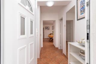 Apartment Dinka - 9
