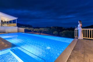 Limneon villas - 9