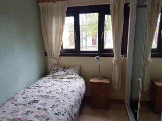 3 bed room house - Aberdeen - 9