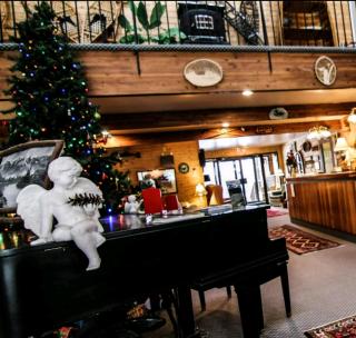 Westwind Inn on the Lake - Buckhorn - 7