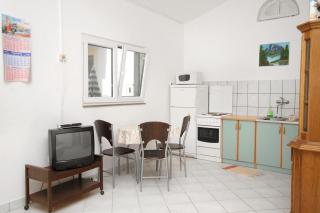Family-friendly apartments with swimming pool Privlaka, Zadar - 5762 - 4