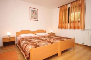 Apartments with parking space Cres - 7876 - 2