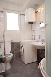 Apartments with parking spaces Makarska - 6850 - Makarska - 1