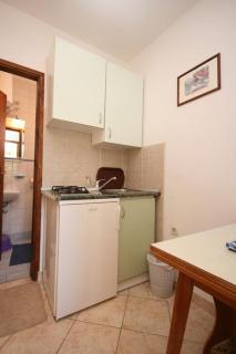 Apartments by the sea Podaca, Makarska - 6874 - 1
