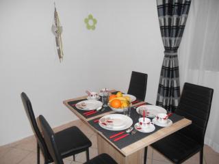 Apartments and rooms with parking space Crikvenica - 12305 - 3
