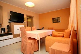 Family friendly seaside apartments Slatine, Ciovo - 7584 - 1