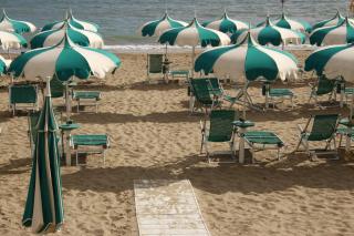 TERRACINA SEA FRONT FANTASTIC APARTMENT WITH ONE CAR PRIVATE OPEN PARKING - 0