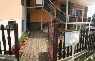 Friends Villa Apartments - 5