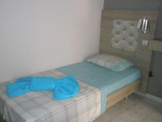 Blue Dream Hotel - Olympiakí Aktí - 3
