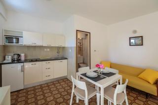 Apartmani Jordana - Komiža - 2
