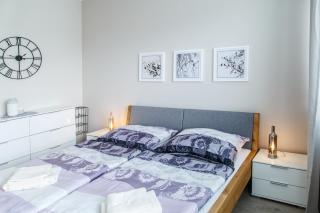 The Town Hall Residence -Welcome Home Apartment-free outdoor parking-AC - Košice - 1